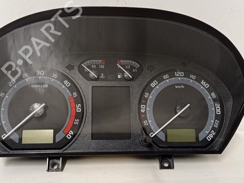 Used Instrument cluster SKODA FABIA I (6Y2) [1999-2008]  16816061