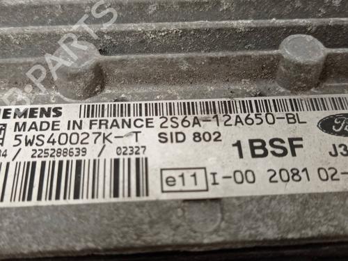 Engine control unit (ECU) FORD FIESTA V (JH_, JD_) 1.4 TDCi | BP7093086M57 