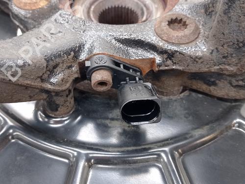 Right front steering knuckle VW GOLF VI (5K1) | BP15841121M26