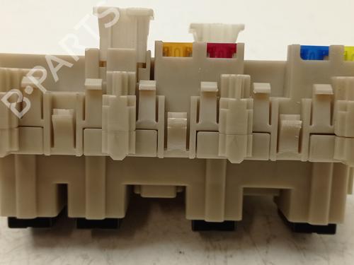 Fuse box NISSAN QASHQAI II SUV (J11, J11_) 1.6 DIG-T | BP7093007E1 