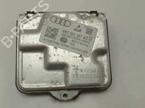 lights-ecu-audi-a4-b9-avant-8w5-8wd-2015-39559373 main image