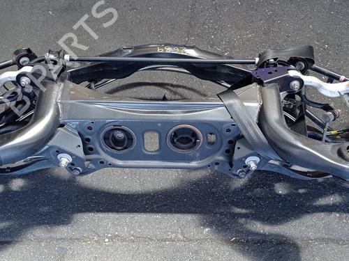 Eixo traseiro Eixo traseiro LEXUS IS I (_E1_) [1999-2005] 36754391 36754391