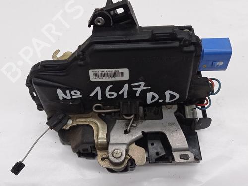 Serrure avant droite SKODA FABIA II (542) 1.4 TDI (70 hp) 16824479