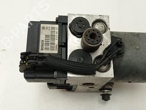 Used ABS pump NISSAN TERRANO II (R20) 2.7 TDi 4WD (125 hp) 29410731