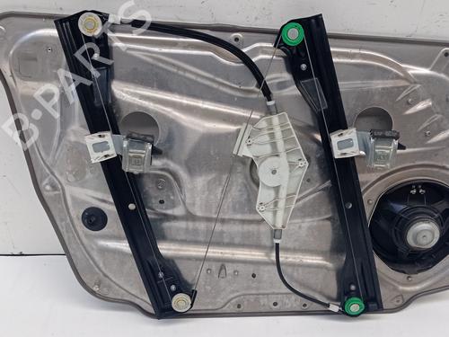 Front right window mechanism MERCEDES-BENZ C-CLASS (W204) C 200 CDI (204.001) | BP29944747C23
