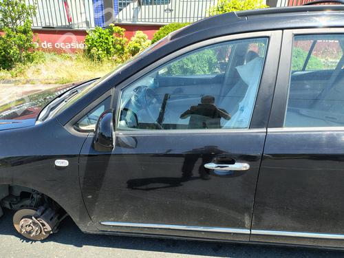 Used Left front door KIA CARENS III MPV (UN) 2.0 CRDi 140 (140 hp) 26700243