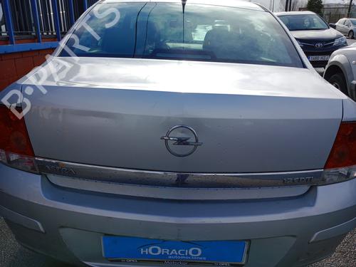 Used Tailgate OPEL ASTRA H (A04) [2004-2014]  31979364