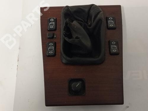 Used Left front window switch Left front window switch MERCEDES-BENZ C-CLASS (W202) C 220 D (202.021) (75 hp) 8602446 8602446