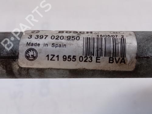 Front wiper motor SKODA OCTAVIA II (1Z3) | BP17670983M29