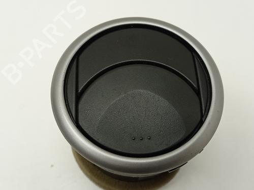 Used Air vent MAZDA 3 Saloon (BK) 1.6 (BK12) (105 hp) 31066576