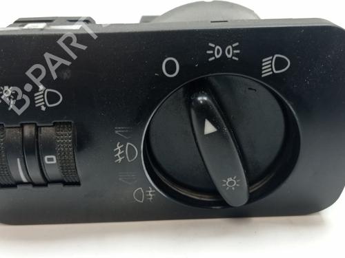 Used Headlight switch SEAT TOLEDO I (1L2) 1.9 TDI (110 hp) 29303470