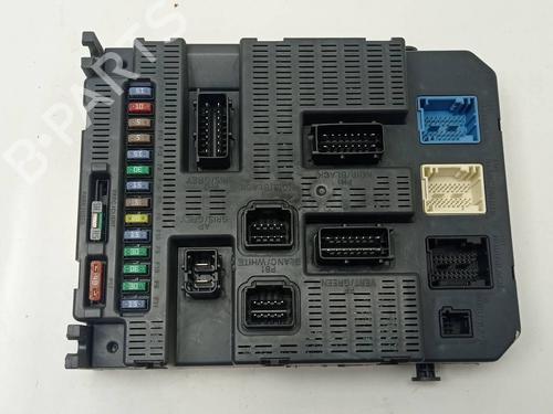 fuse-box-citroen-c4-coupe-la_-2004-2005-2006-2007-2008-2009-2010-2011-2012-2013-36436800 main image