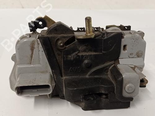 Used Front left lock CITROËN XSARA PICASSO (N68) 2.0 HDi (90 hp) 9048951
