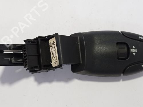 Used Steering wheel controls CITROËN XSARA PICASSO (N68) [1999-2012]  30107650