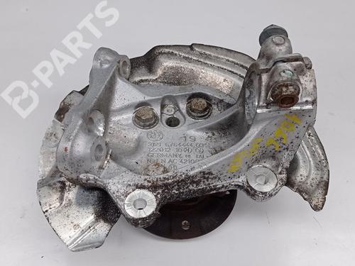 Used Right front steering knuckle Right front steering knuckle BMW 1 (E87) 120 d (163 hp) 10220798 10220798