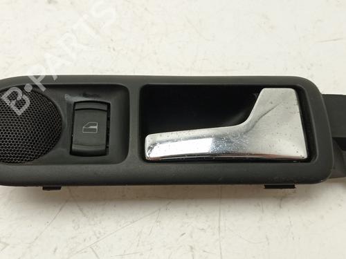 Poignée intérieure arrière droite VW PASSAT B5.5 Variant (3B6) [2000-2005]  9648123