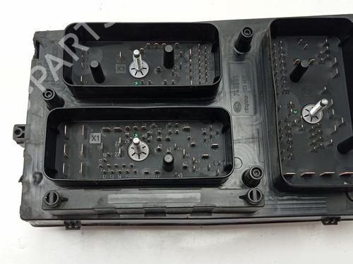 Fuse box OPEL ASTRA H (A04) 1.7 CDTI (L48) | BP28728394E1 