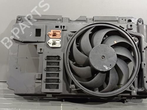 Used Radiator fan CITROËN XSARA (N1) 2.0 HDi 90 (90 hp) 7093415