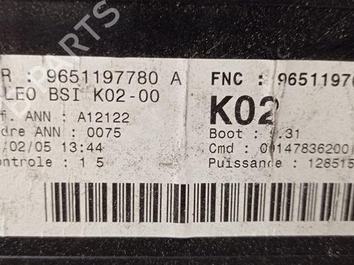 Fuse box PEUGEOT 307 (3A/C) 2.0 HDi 90 | BP7614684E1 