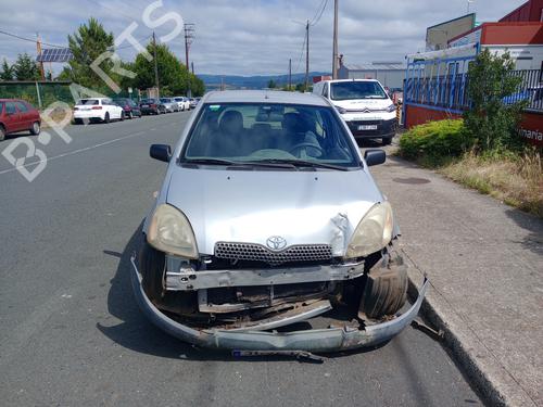 Brugte TOYOTA YARIS (_P1_) 1.0 (SCP10_, SCP10R) (68 hp) 3479048