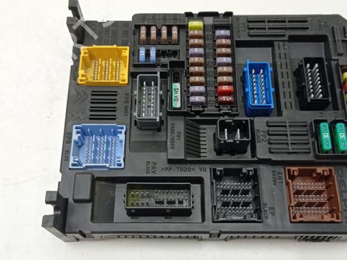 Used Fuse box CITROËN C3 II (SC_) [2009-2025]  27934260