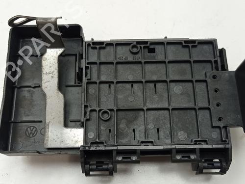 Fuse box VW POLO (6N2)  | BP25791619E1 