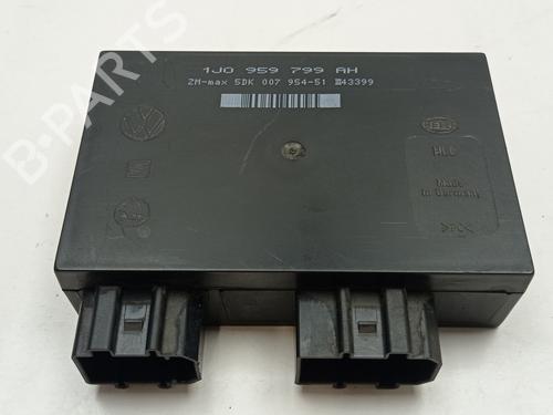 Used Electronic module SEAT TOLEDO I (1L2) 1.9 TDI (110 hp) 29299878