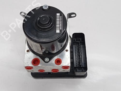 Used ABS pump BMW 3 (E90) 318 d (143 hp) 18467711