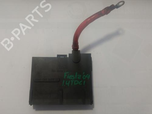 Used Fuse box FORD FIESTA V (JH_, JD_) 1.4 TDCi (68 hp) 8264962