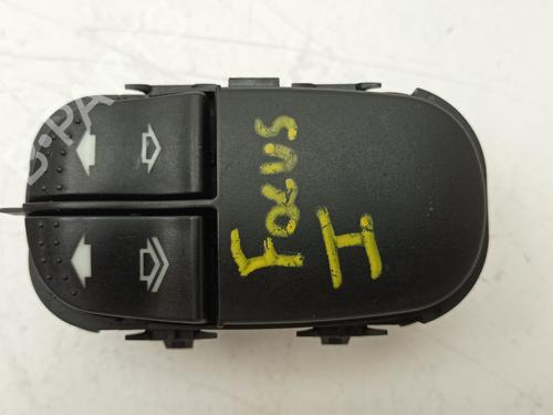 Fensterheberschalter links vorne für FORD FOCUS I (DAW, DBW) 1.8 Turbo DI / TDDi (90 hp) 7837352
