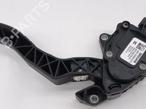 Pedal NISSAN QASHQAI II (J11, J11_) 1.6 dCi ALL MODE 4x4-i (130 hp) 30883812