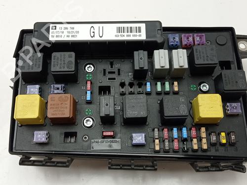 Used Fuse box OPEL ASTRA H (A04) 1.7 CDTI (L48) (110 hp) 28728394