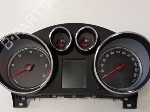 Used Instrument cluster OPEL INSIGNIA A Saloon (G09) 2.0 CDTI (69) (160 hp) 9345611