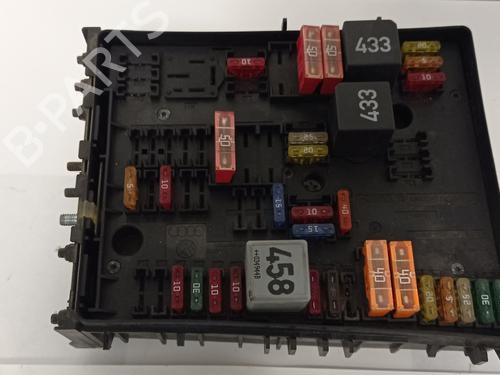 Used Fuse box VW TOURAN (1T1, 1T2) 2.0 TDI (136 hp) 9144020