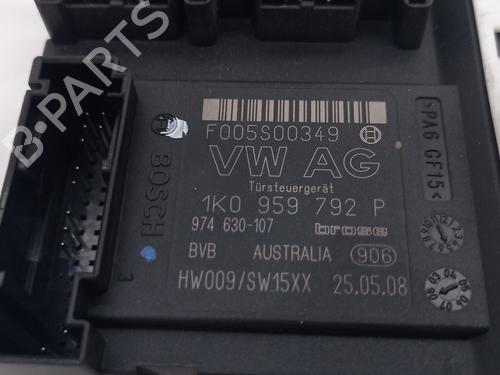 Front right window mechanism SEAT LEON (1P1) | BP29953750C23