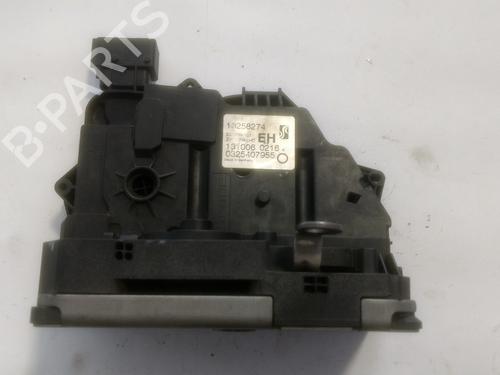 Used Front right lock OPEL CORSA D (S07) 1.2 (L08, L68) (86 hp) 7850224