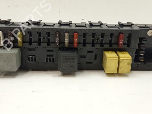 Sikringsdåse MERCEDES-BENZ C-CLASS (W203) C 220 CDI (203.006) (136 hp) 31194567