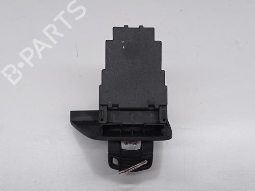 Clé de contact BMW 1 (E87) 120 d (163 hp) 30638333