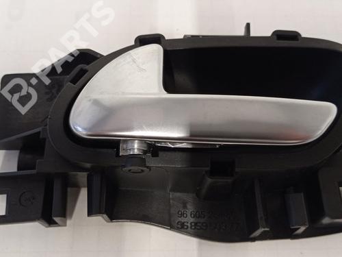 front-left-interior-door-handle-citroen-c4-ii-nc_-16-hdi-90-9660525480-2009-10321455 main image
