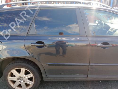 Right rear door VOLVO V50 (545) 2.0 D (136 hp) 17905967