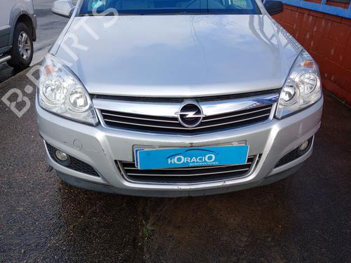 Used Front bumper reinforcement OPEL ASTRA H (A04) [2004-2014]  31979357