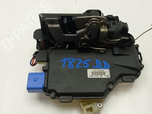 Used Front right lock VW POLO IV (9N_, 9A_) 1.2 12V (64 hp) 29323257