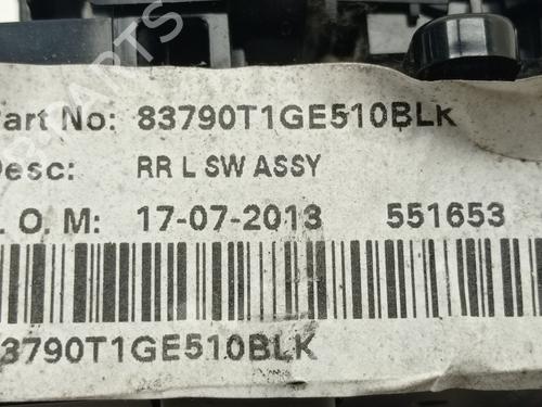 Comutador vidro trás esquerdo HONDA CR-V III (RE_) 2.2 i-DTEC 4WD (RE6) | BP30580154I29