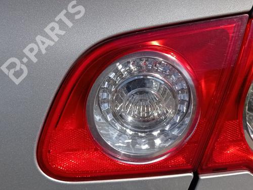 right-tailgate-light-vw-passat-b6-3c2-2005-2006-2007-2008-2009-2010-9744044 main image