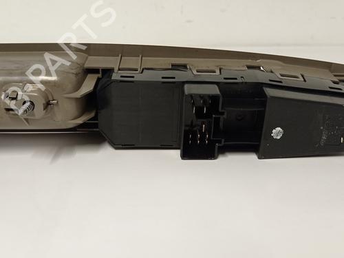 Left front window switch VOLVO S40 I (644) 1.9 DI | BP30929441I27