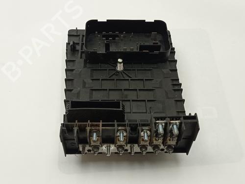 Sikringsdåse VW GOLF V (1K1) | BP30906028E1