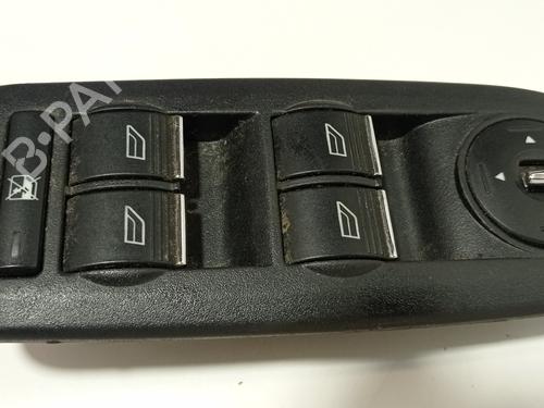 Used Left front window switch FORD KUGA I [2008-2012]  29304455