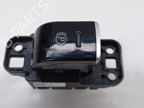 BP32073944O1 main image