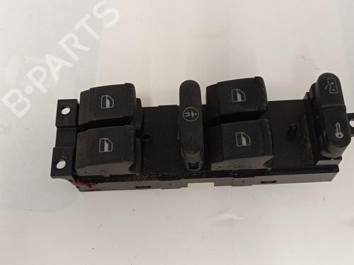 Interrupteur de vitre avant gauche VW BORA I (1J2) 1.9 TDI (90 hp) 28112178