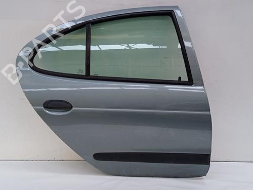 Used Right rear door RENAULT MEGANE I Classic (LA0/1_) 1.9 D (LA0A, LA0U, LA0R) (64 hp) 23536299